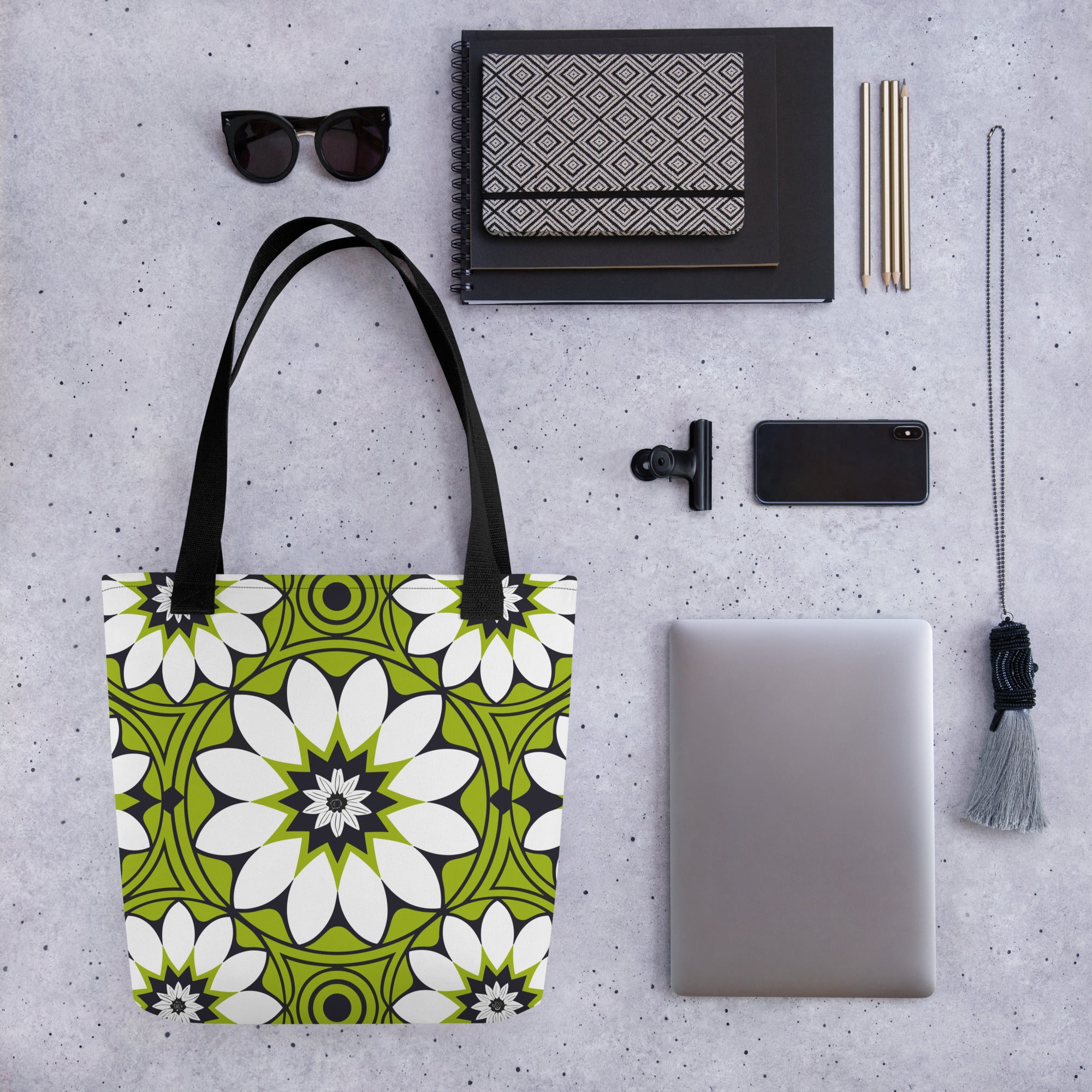 Green &white flower pattern Tote bag